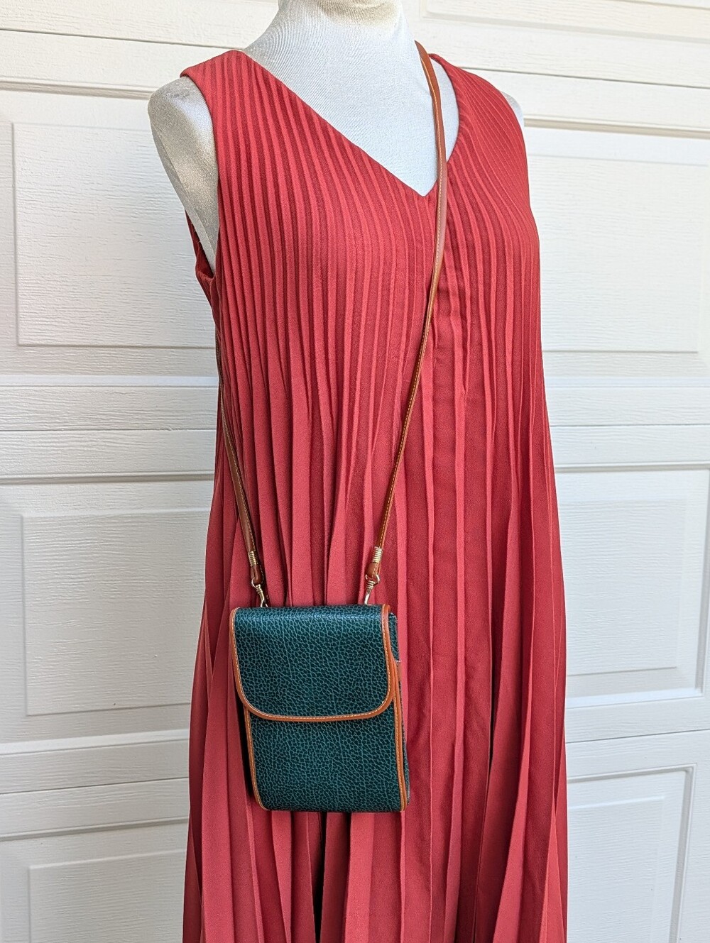 1990's WALLET ON A STRING crossbody bag